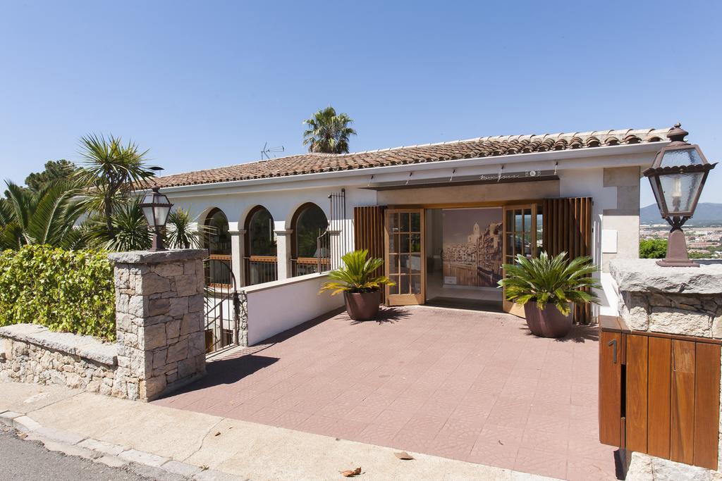 Villa Montjuic Gerona Buitenkant foto