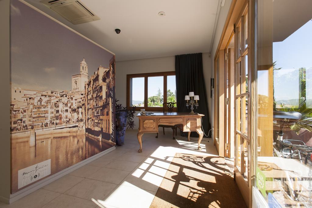 Villa Montjuic Gerona Buitenkant foto