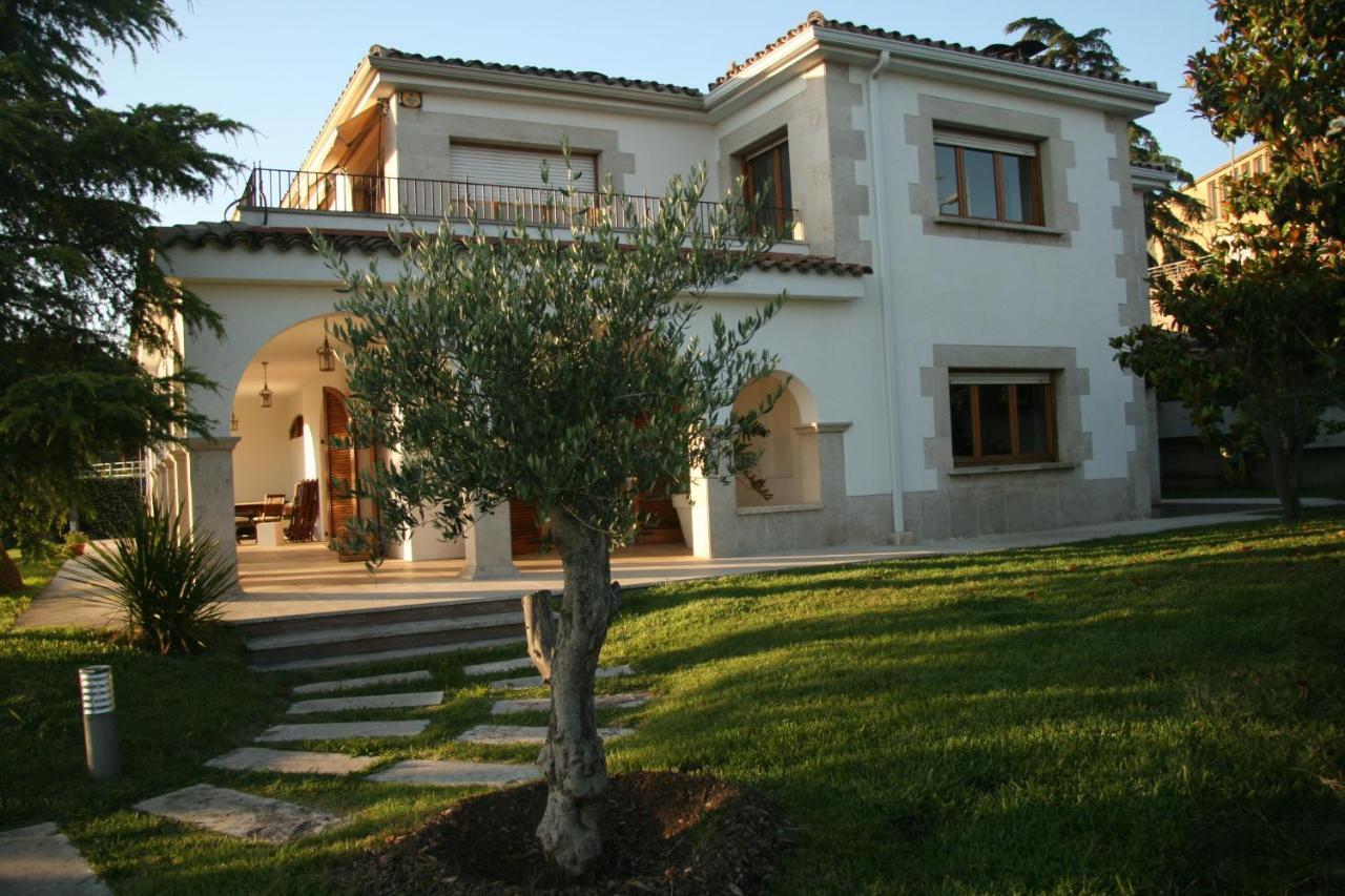 Villa Montjuic Gerona Buitenkant foto